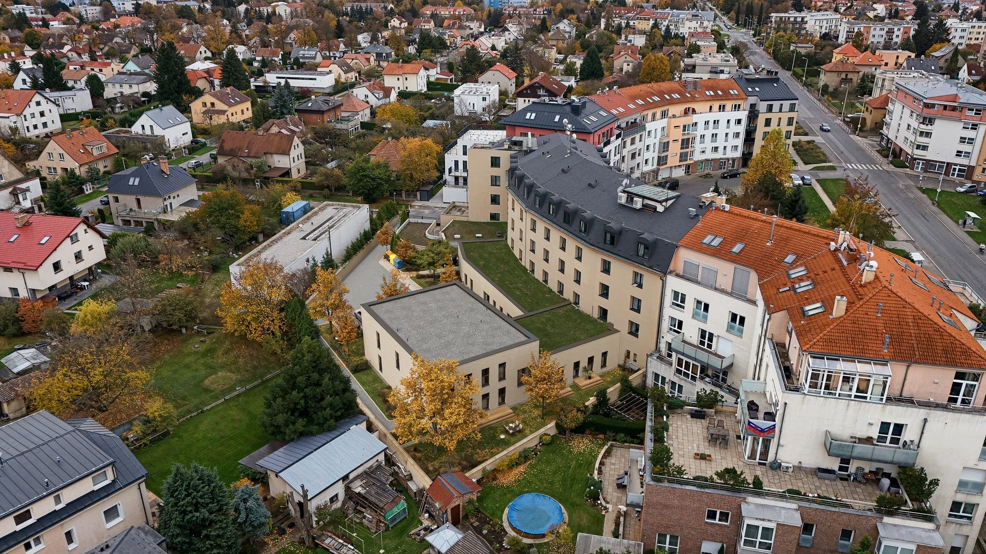 Suchdolské náměstí - foto 2