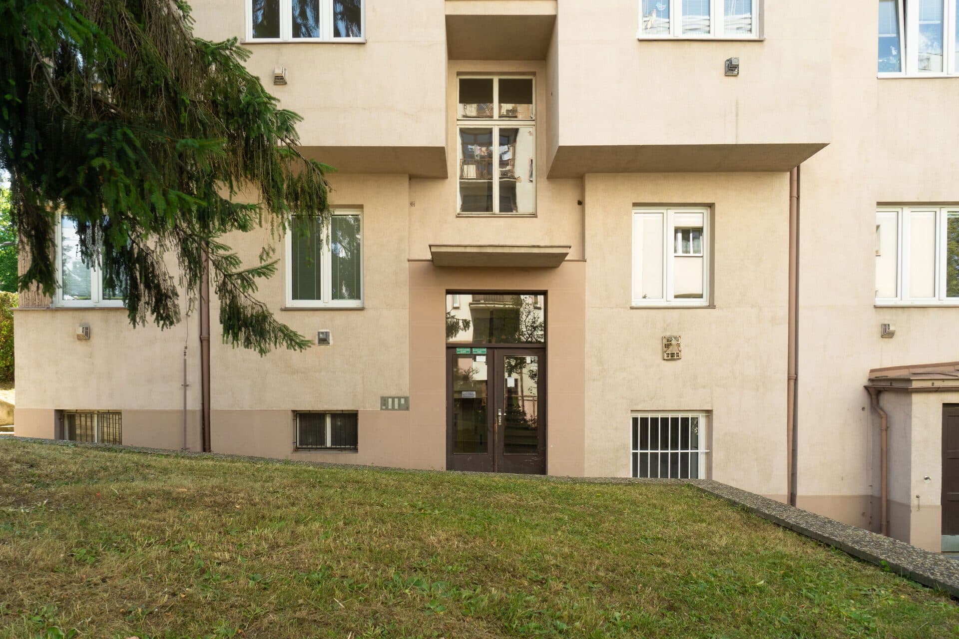 Nad Kajetánkou 12 - foto 1