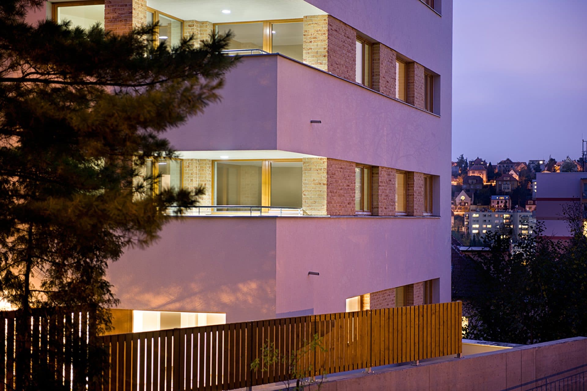 Viladům Branická vyhlídka - foto 1