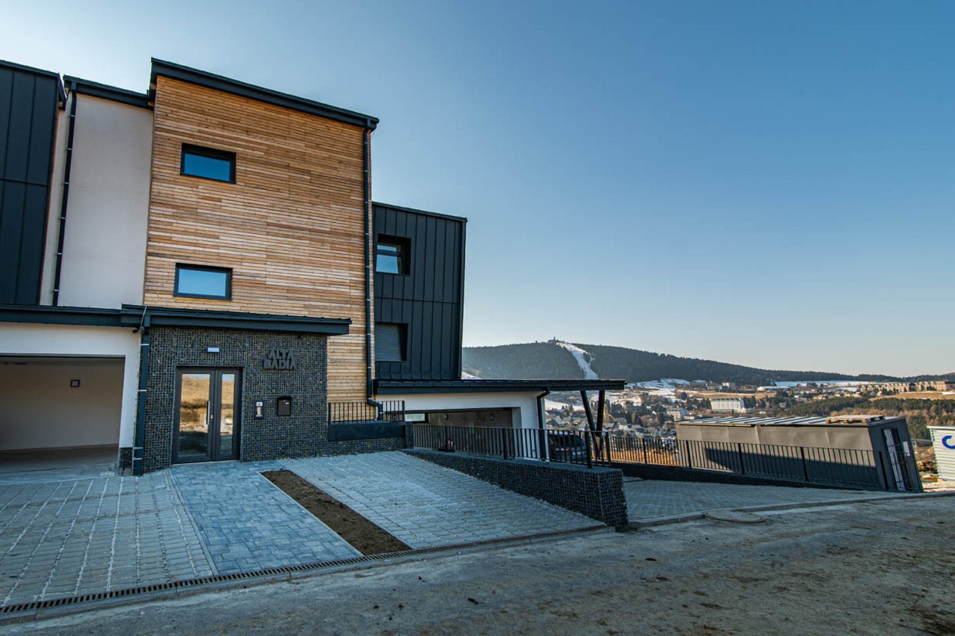 SkiVillage 3