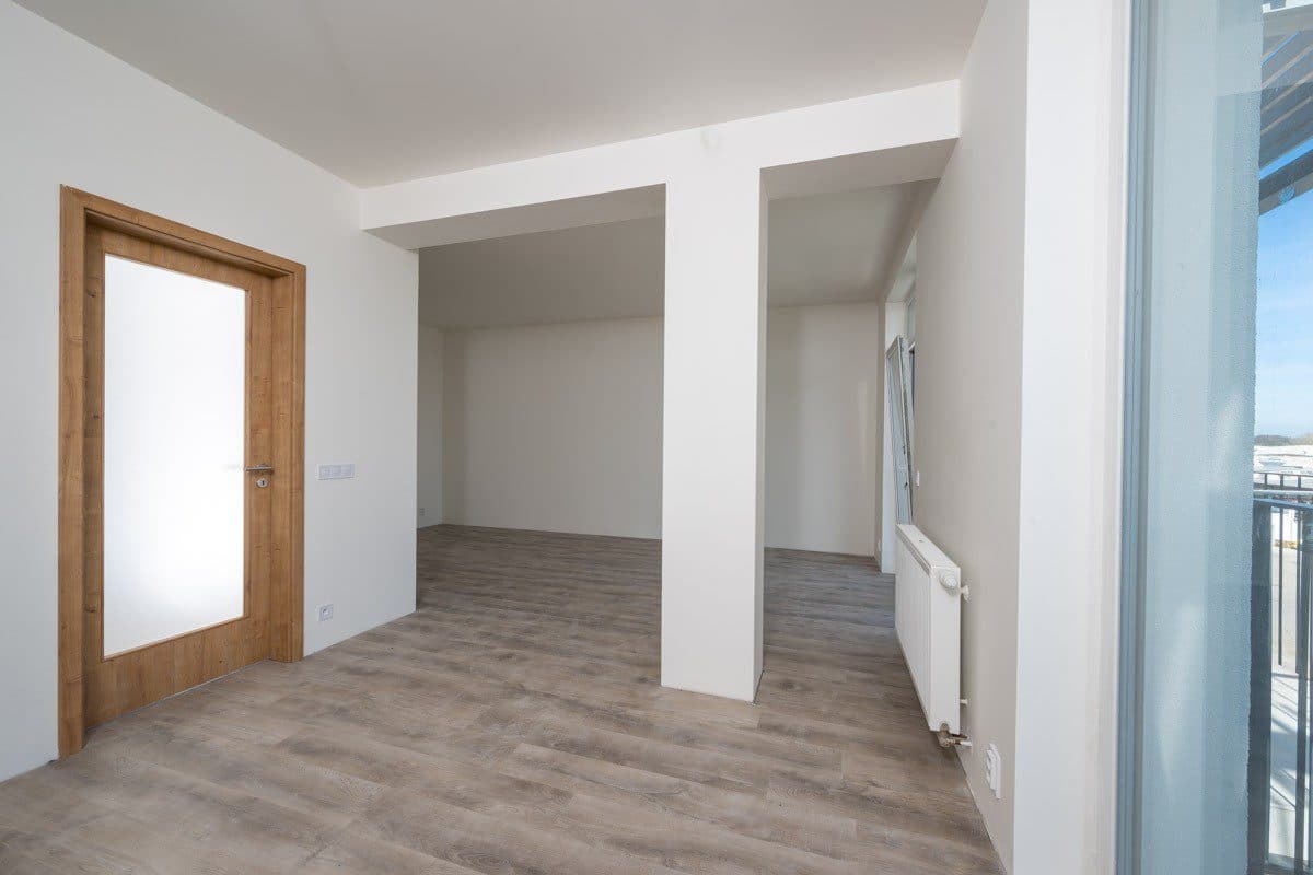 Bytový dům Křižíkova - foto 2