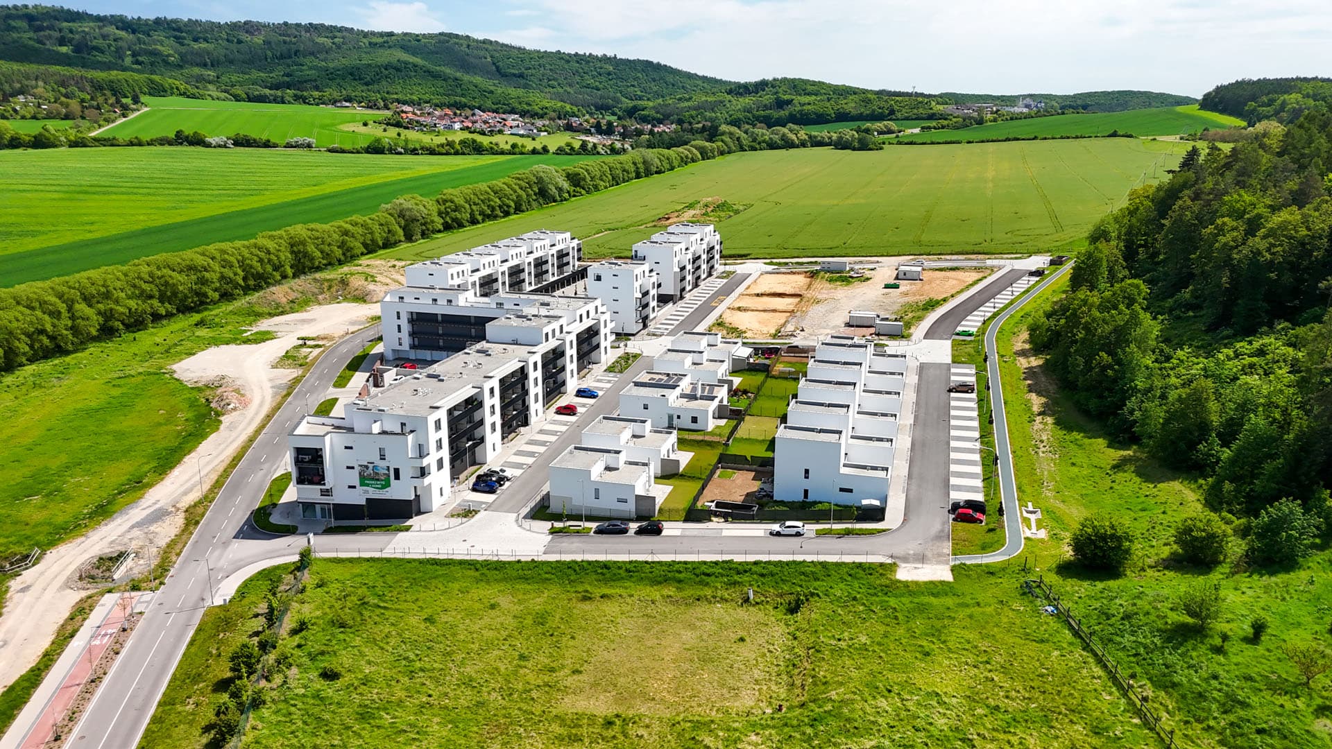 Obytný soubor Kuřim – Záhoří - II. etapa, Blok 104 - foto 1